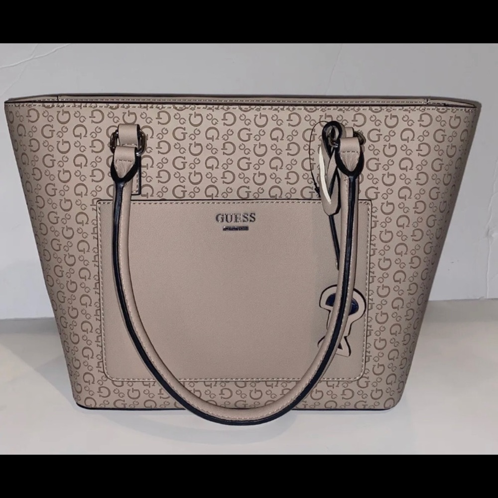 New Beige GUESS Purse Tote Hand Bag + Bag Charm Latte Cuba SE750822 NWT Embossed - Picture 1 of 5